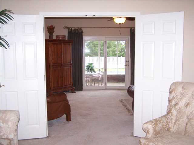 8408 Clarendon Dr, Evansville, IN 47725 photo 12