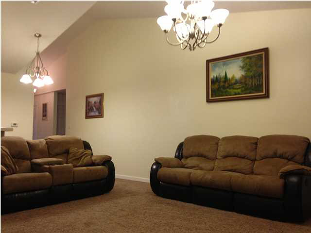 700 SW 3rd St, Washington, IN 47501 photo 3