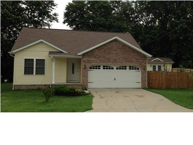 700 SW 3rd St, Washington, IN 47501 photo 1