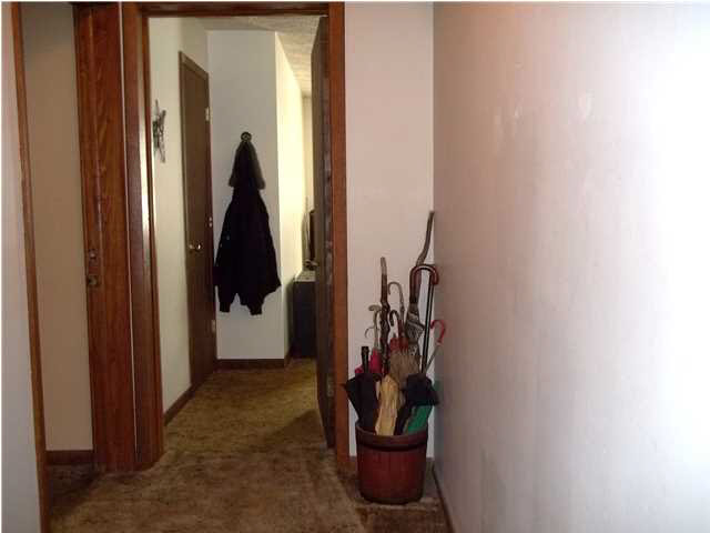 415 E George St, Washington, IN 47501 photo 15
