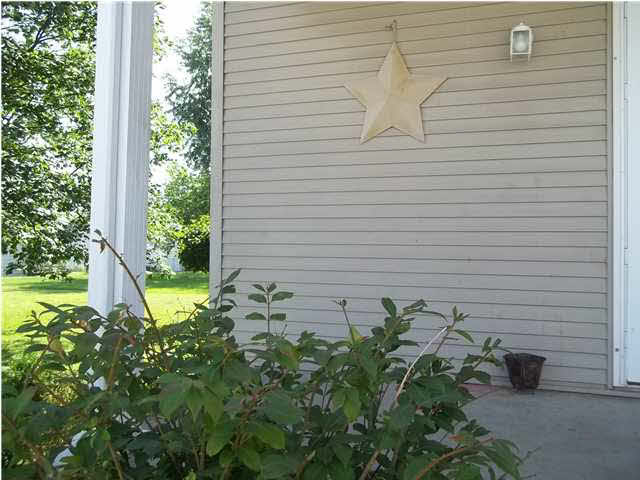 415 E George St, Washington, IN 47501 photo 27