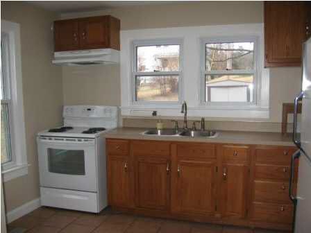 1621 Reservoir Ave, Jasper, IN 47546 photo 2