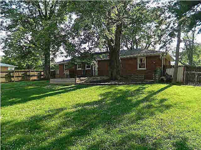 501 N First St, Chandler, IN 47610 photo 23