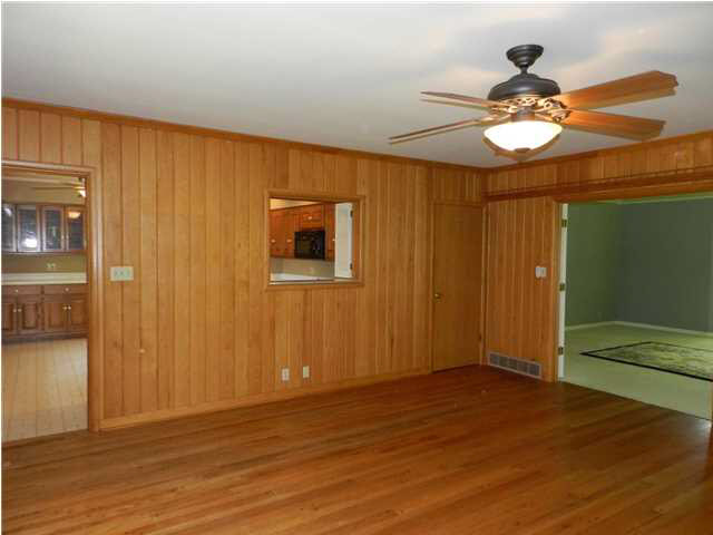 600 S Cumberland St, Fort Branch, IN 47648 photo 10