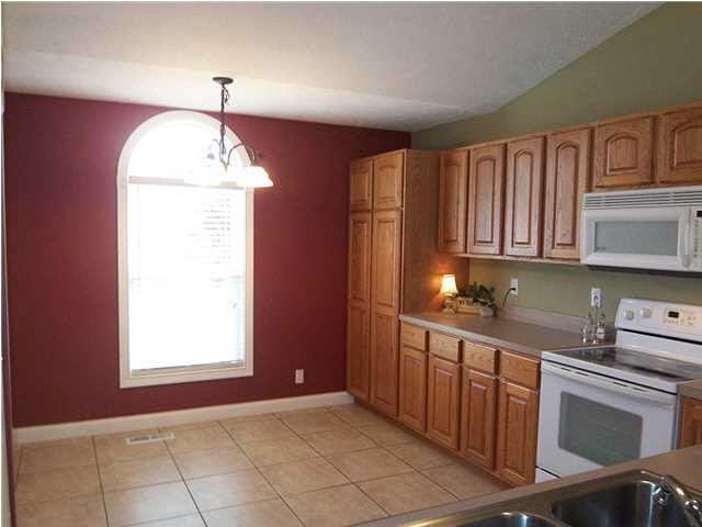 8944 Bahama Cv, Newburgh, IN 47630 photo 15