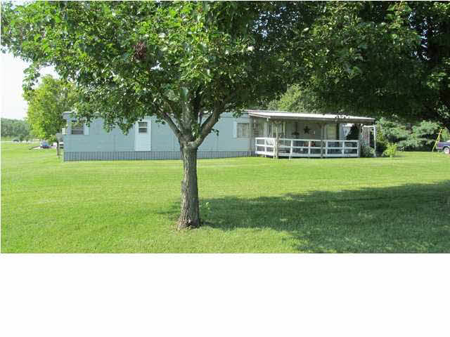 3212 N Private Road 25 E, Petersburg, IN 47567 photo 3