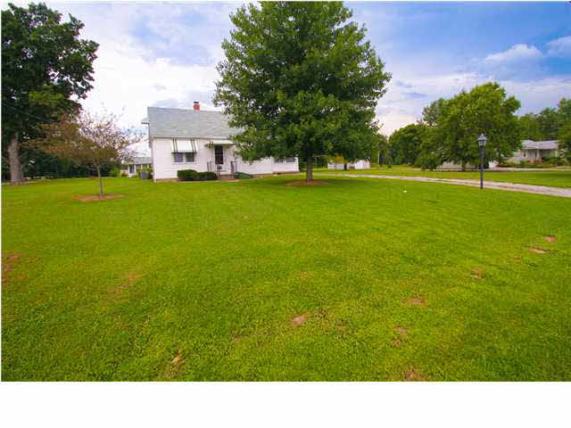 13605 N Green River Rd, Evansville, IN 47725 photo 17