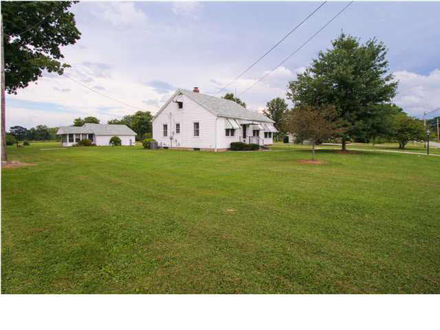 13605 N Green River Rd, Evansville, IN 47725 photo 1