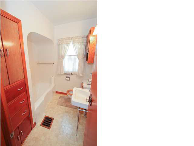 13605 N Green River Rd, Evansville, IN 47725 photo 9