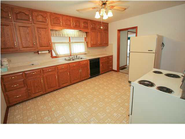 13605 N Green River Rd, Evansville, IN 47725 photo 5