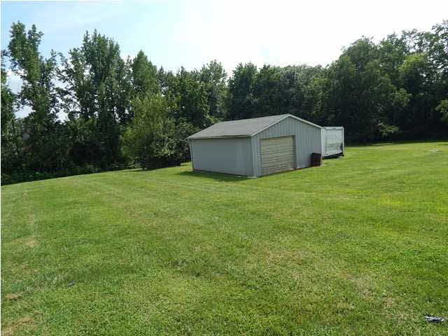 8401 Peterson Rd, Wadesville, IN 47638 photo 11