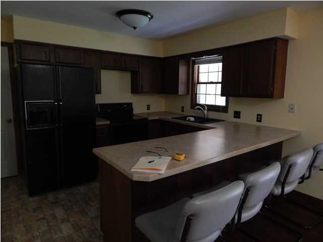 8401 Peterson Rd, Wadesville, IN 47638 photo 4