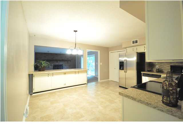 8577 Hanover Dr, Newburgh, IN 47630 photo 5