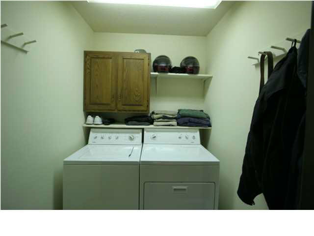 323 E Timberlin Ln, Jasper, IN 47546 photo 19