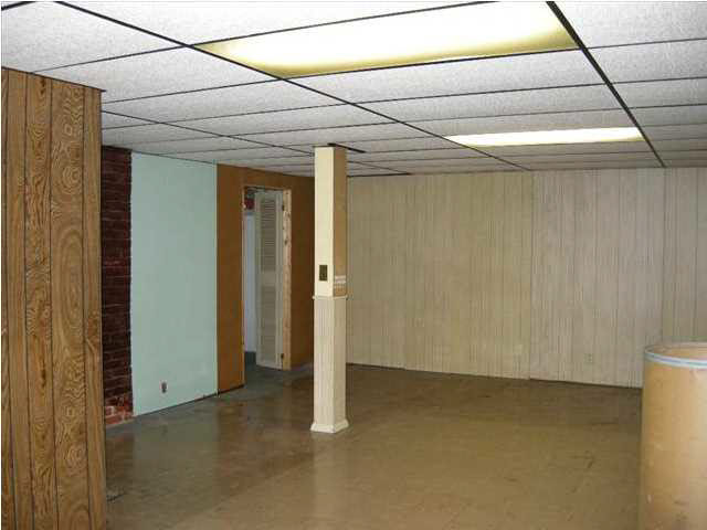 2112 E Michigan St, Evansville, IN 47714 photo 16