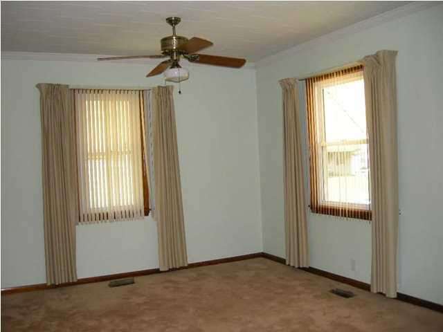 2112 E Michigan St, Evansville, IN 47714 photo 4