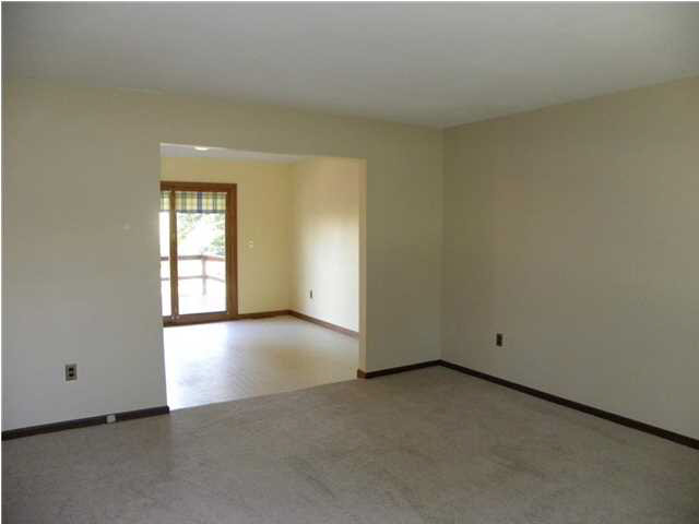 309 E 1025 S, Haubstadt, IN 47639 photo 4