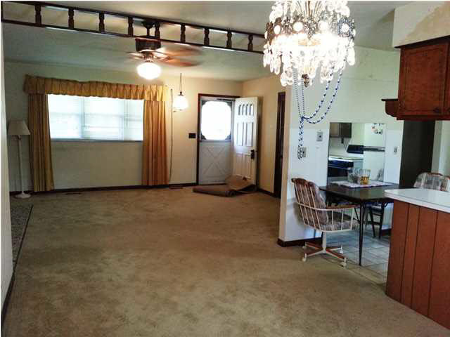 3077 Bell Rd, Newburgh, IN 47630 photo 4