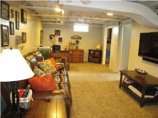 1211 S Taft Ave, Evansville, IN 47714 photo 17