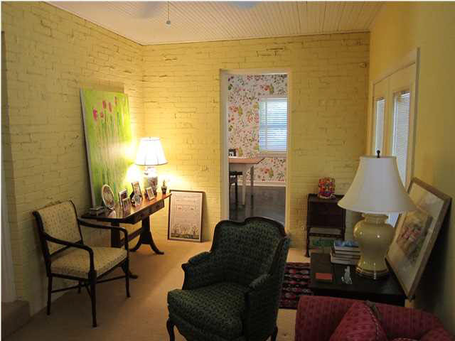 434 S Spring St, Evansville, IN 47714 photo 13