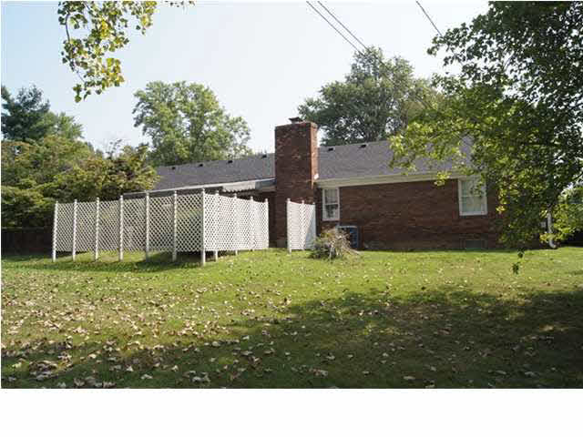 4477 E Lincoln Dr, Newburgh, IN 47630 photo 5