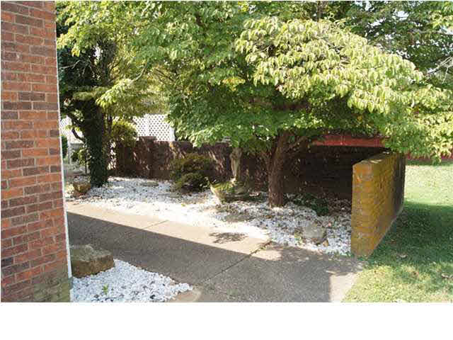 4477 E Lincoln Dr, Newburgh, IN 47630 photo 13