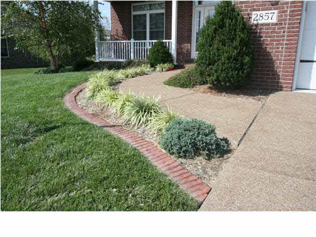 2857 Zachery Ct, Newburgh, IN 47630 photo 3