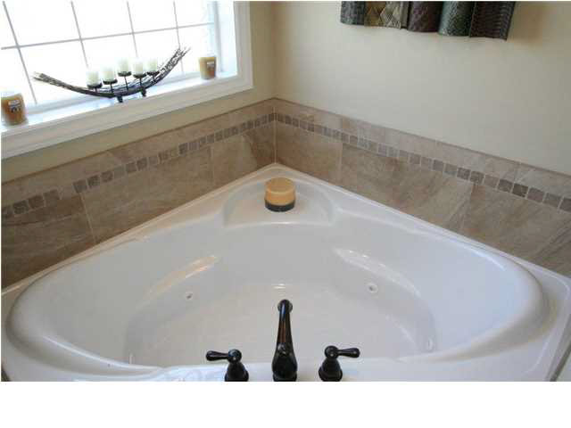 2857 Zachery Ct, Newburgh, IN 47630 photo 25
