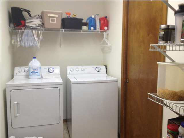 2801 N Stockwell Rd, Evansville, IN 47715 photo 12