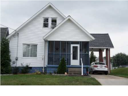 603 E 1st Ave, Huntingburg, IN 47542 photo 1