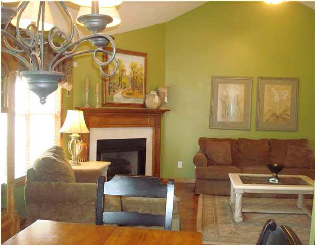 4033 Trinity Dr, Newburgh, IN 47630 photo 7