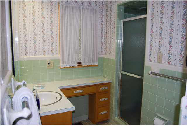 1027 Emily St, Jasper, IN 47546 photo 8