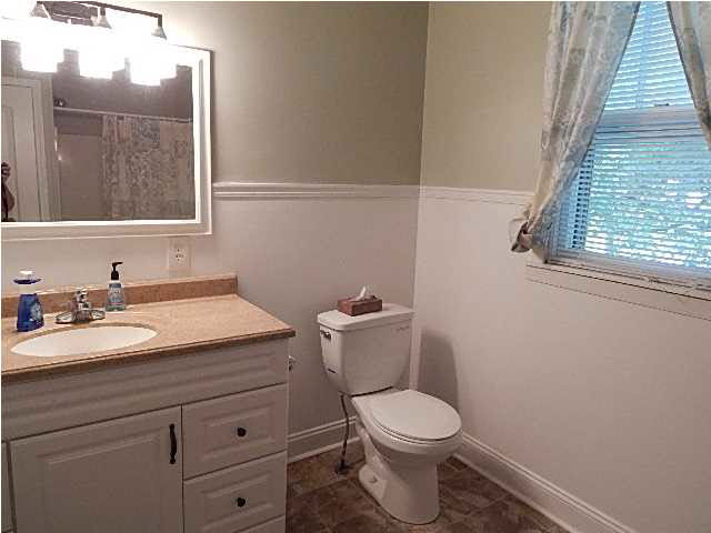 8815 Middle Mount Vernon Rd, Evansville, IN 47712 photo 16