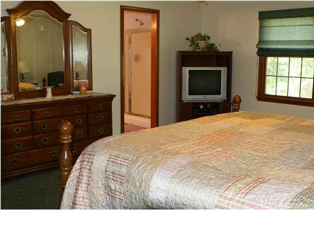 10446 Hickory Ln, Evansville, IN 47720 photo 8