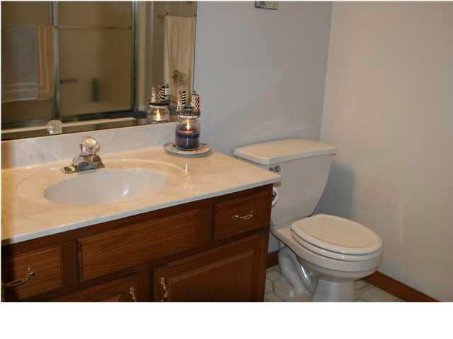 10446 Hickory Ln, Evansville, IN 47720 photo 11