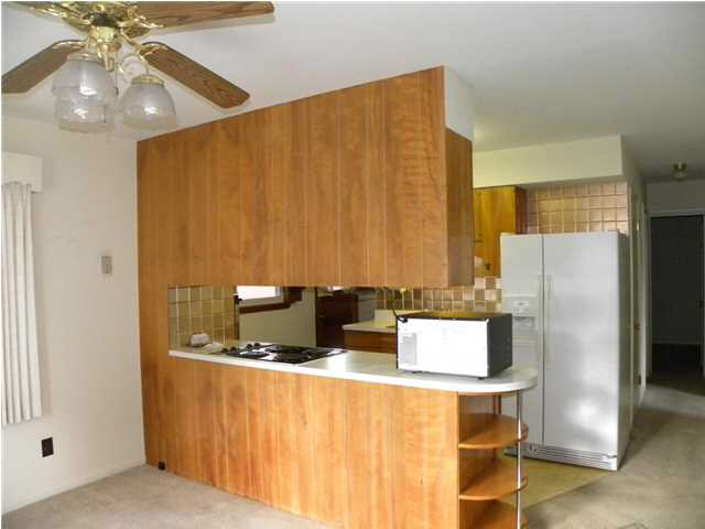 909 E Broadway St, Princeton, IN 47670 photo 9