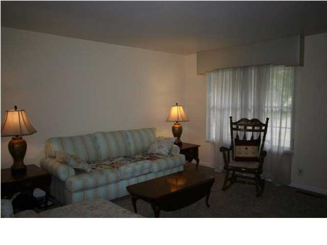 6008 Berry Ln, Evansville, IN 47710 photo 3