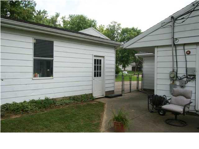 6008 Berry Ln, Evansville, IN 47710 photo 13