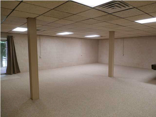 5711 Woodlawn Dr, Newburgh, IN 47630 photo 21