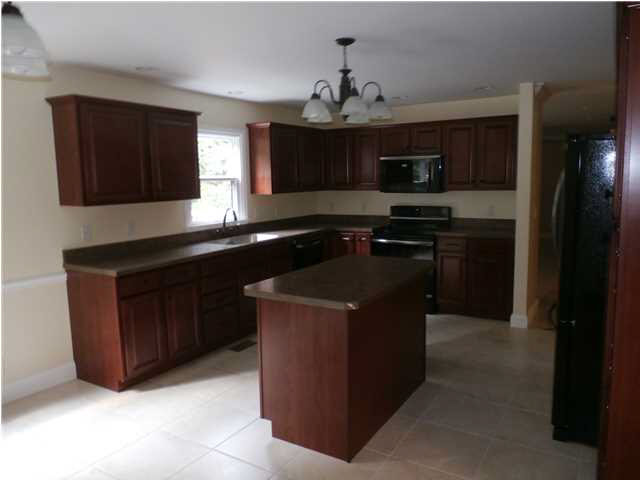 5711 Woodlawn Dr, Newburgh, IN 47630 photo 3