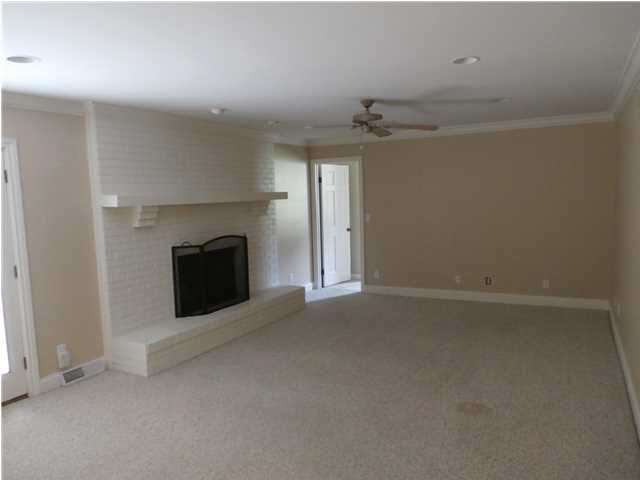 5711 Woodlawn Dr, Newburgh, IN 47630 photo 9
