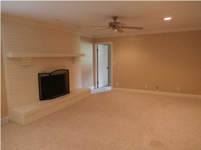 5711 Woodlawn Dr, Newburgh, IN 47630 photo 8