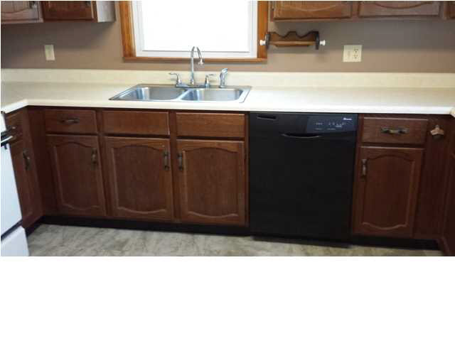 302 E Walnut, Odon, IN 47562 photo 4