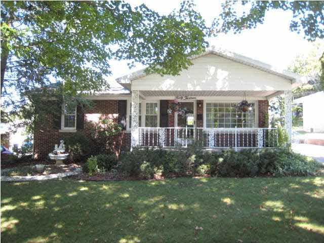 4013 Upper Mount Vernon Rd, Evansville, IN 47712 photo 1