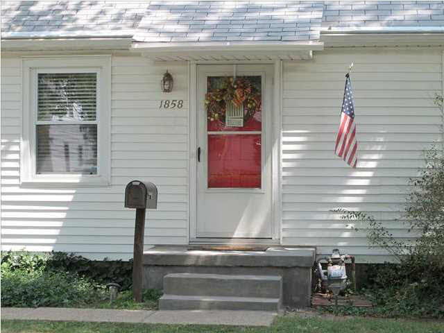 1858 Marshall Ave, Evansville, IN 47714 photo 5