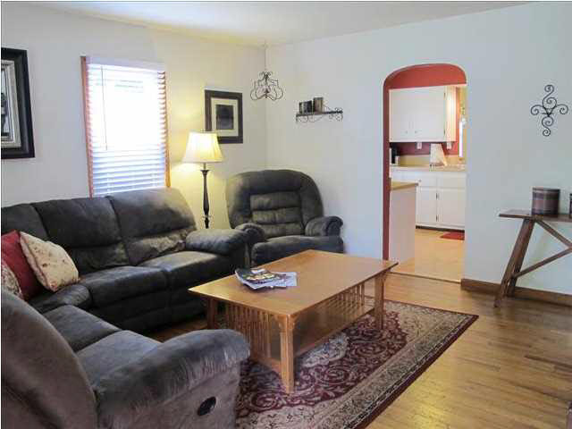 1858 Marshall Ave, Evansville, IN 47714 photo 9
