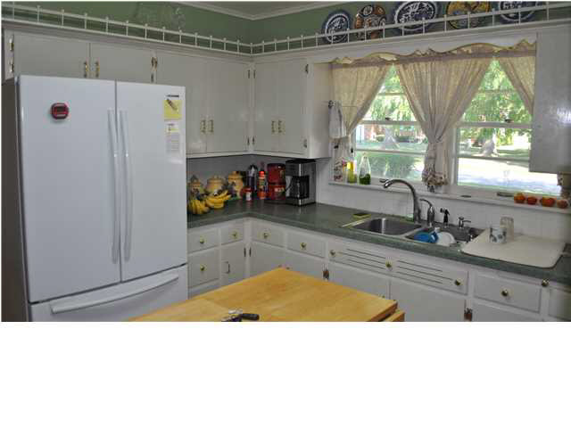 5611 Burdette Ln, Newburgh, IN 47630 photo 4