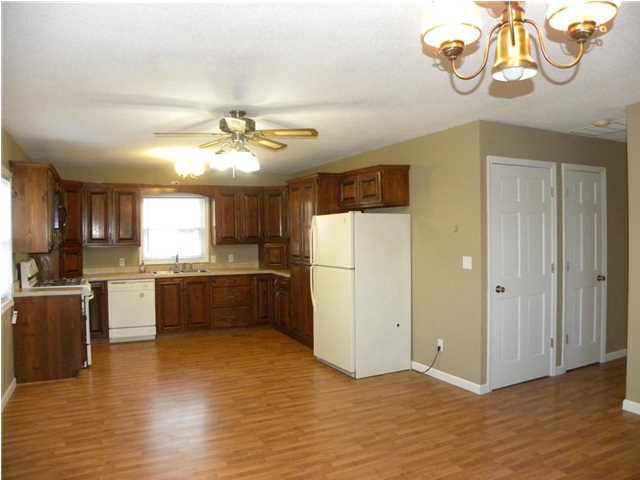 652 S State Road 57, Oakland City, IN 47660 photo 12
