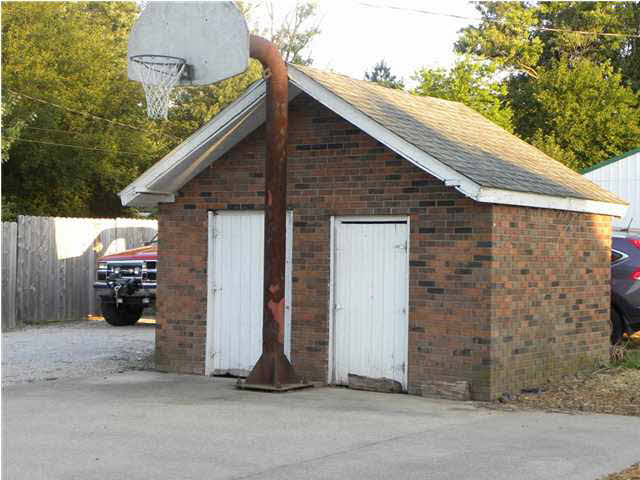 652 S State Road 57, Oakland City, IN 47660 photo 27
