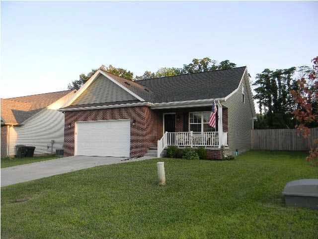 2249 Belize Dr, Evansville, IN 47725 photo 1
